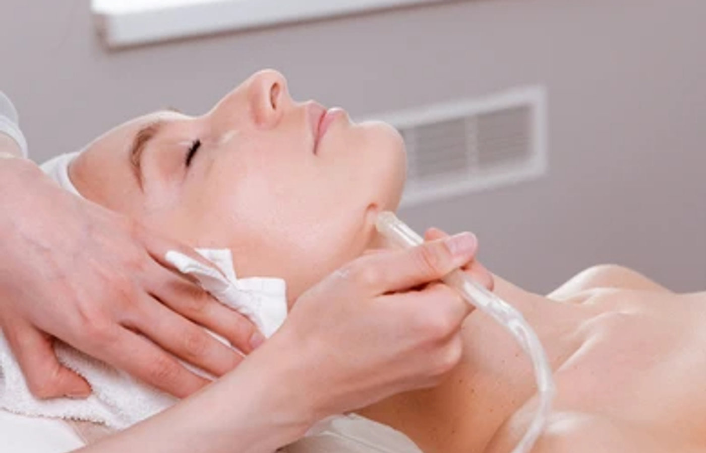 Jet peel visage — Sculpt Bodytech Marseille